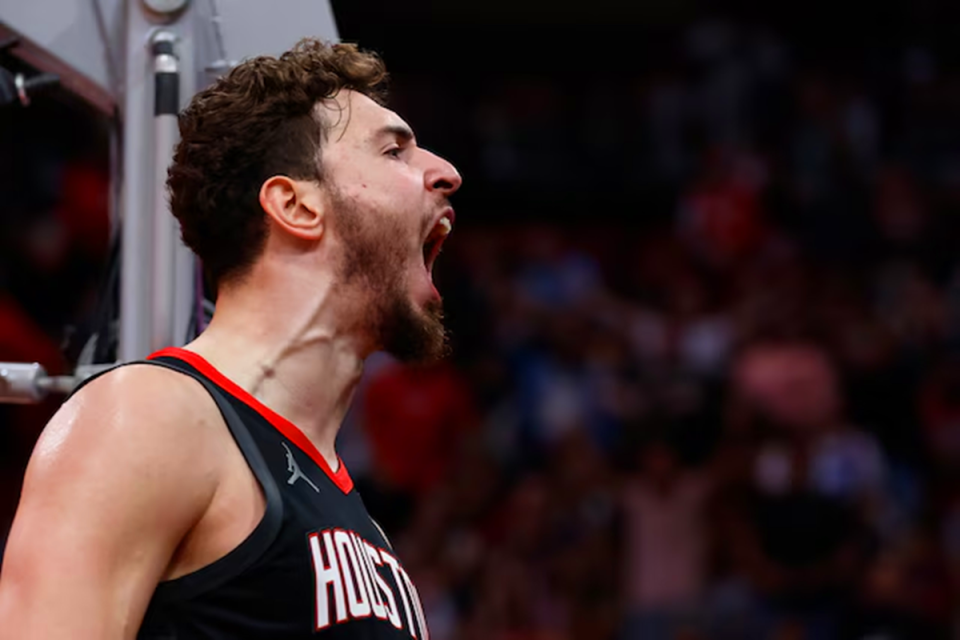 半岛体育APP-火箭队2连胜!申京33+9+6杜兰特33分连中关键三分阿门14助创新高